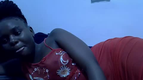 creamyypussyy online show from April 8, 10:02 pm