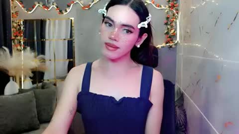 my beautiful cris online show from June 5, 7:47 am