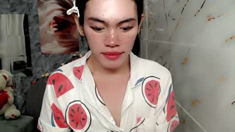 my beautiful cris online show from July 2, 2:22 pm