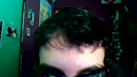 Crisanto online show from May 22, 1:12 am
