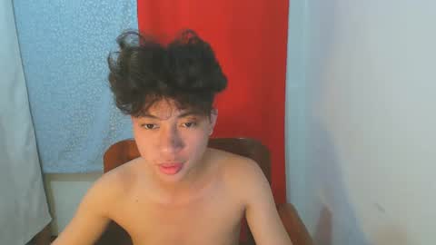 Snapshot of cristal1xox chatting on October 12, 3:48 pm cristal1xox online show from October 12, 3:48 pm