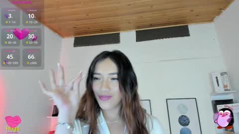 Cristal online show from March 2, 9:10 am