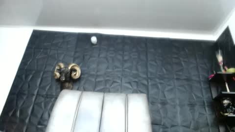 Hanna  online show from April 16, 8:58 am