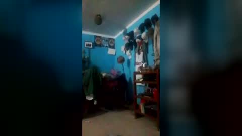 cristian15092000 online show from June 17, 6:07 am