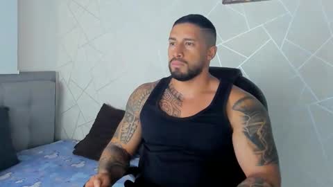 Snapshot of cristian_walker chatting on February 26, 12:05 pm cristian walker online show from February 26, 12:05 pm