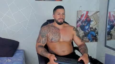 Snapshot of cristian_walker chatting on March 11, 6:52 pm cristian walker online show from March 11, 6:52 pm