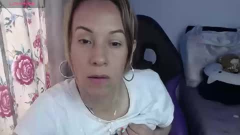 cristina online show from March 17, 8:58 pm