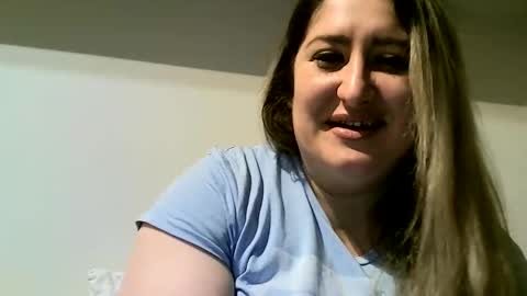 cristina20021991 online show from September 10, 7:48 pm