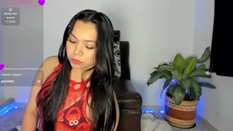 Snapshot of cristina_fernando chatting on October 17, 8:24 pm soycriss online show from October 17, 8:24 pm