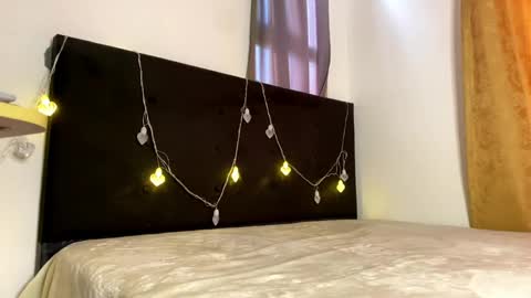 Cristina serna online show from May 21, 8:26 pm
