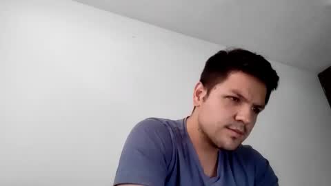 cristopher3042 online show from March 7, 9:59 pm