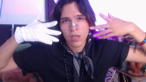 Cristopher online show from December 22, 6:15 pm