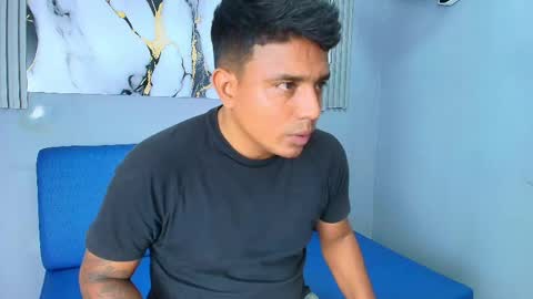 cristopher_collins2 online show from May 2, 5:57 am