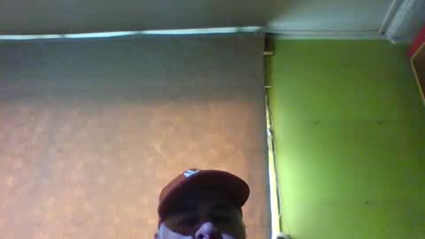 Snapshot of crmperez chatting on October 12, 8:21 pm crmperez online show from October 12, 8:21 pm