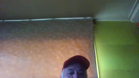 Snapshot of crmperez chatting on January 24, 9:04 pm crmperez online show from January 24, 9:04 pm