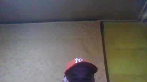 Snapshot of crmperez chatting on March 10, 4:07 am crmperez online show from March 10, 4:07 am