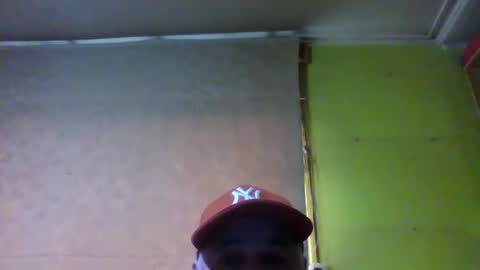 Snapshot of crmperez chatting on October 5, 9:33 pm crmperez online show from October 5, 9:33 pm
