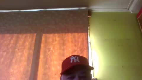crmperez online show from June 13, 6:51 pm