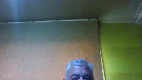 Snapshot of crmperez chatting on February 24, 9:09 pm crmperez online show from February 24, 9:09 pm