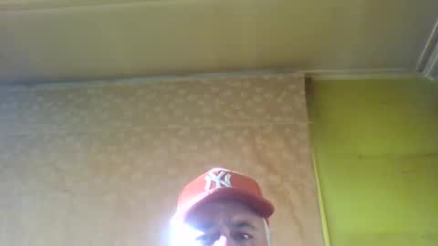 Snapshot of crmperez chatting on March 8, 10:13 pm crmperez online show from March 8, 10:13 pm