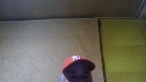 Snapshot of crmperez chatting on January 27, 4:09 am crmperez online show from January 27, 4:09 am