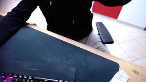 crocken_bisc online show from February 5, 3:15 pm