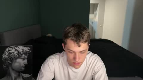 cronck52 online show from December 16, 10:27 pm