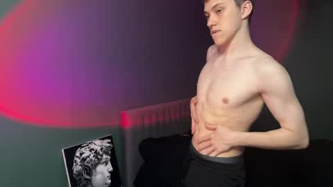 cronck52 online show from April 6, 7:26 pm