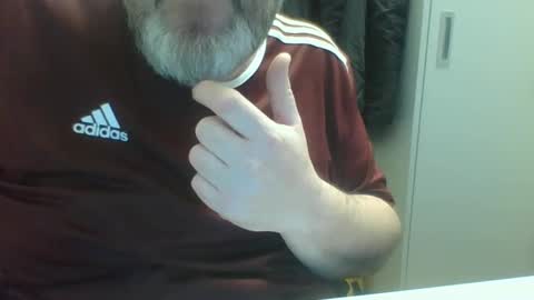 Snapshot of crouch1 chatting on January 17, 1:03 pm Crouch1 online show from January 17, 1:03 pm