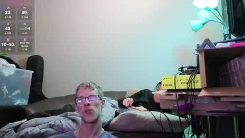 Crownandkat online show from January 18, 9:13 pm