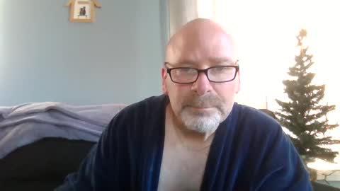 Snapshot of cruising_guy chatting on October 2, 1:32 pm fun guy online show from October 2, 1:32 pm