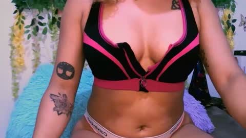 crysrus online show from October 29, 12:56 am