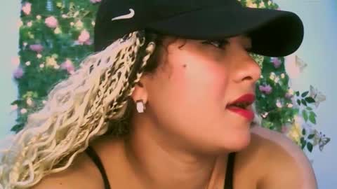 crysrus online show from December 2, 2:10 am