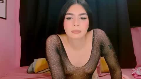 Instagram cristal espinosa1 online show from January 11, 4:51 am