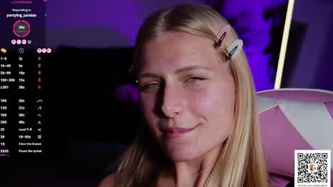 Crystal online show from April 13, 7:40 pm