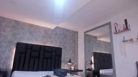 Crystal online show from January 16, 8:40 pm