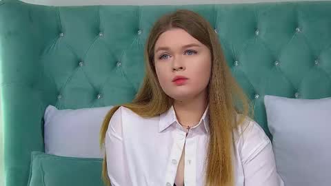 Crystal online show from September 27, 6:33 am