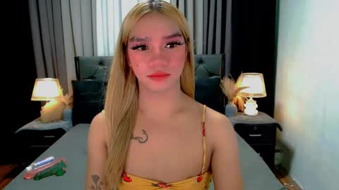 bea takashi  online show from May 5, 10:32 am