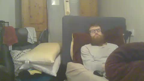 chris online show from April 21, 12:36 am