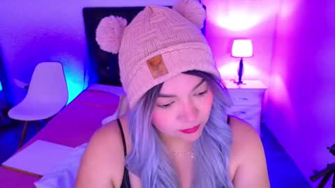 Snapshot of cuckoldlover69_ chatting on March 6, 3:24 am cuckoldlover69_ online show from March 6, 3:24 am