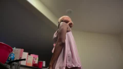 cum2charmxx online show from February 17, 2:38 pm