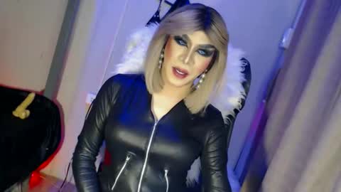 CUMMELA SLUTI online show from November 27, 4:14 pm