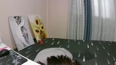 Snapshot of cum_swallowerxx69 chatting on February 18, 3:21 am SASSY online show from February 18, 3:21 am