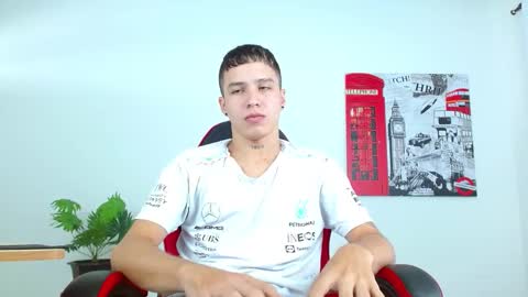 Snapshot of cumandres chatting on September 10, 2:29 pm cumandres online show from September 10, 2:29 pm