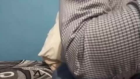 Snapshot of cumbian_chero chatting on February 8, 6:44 pm cumbian_chero online show from February 8, 6:44 pm