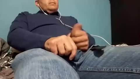 Snapshot of cumbian_chero chatting on February 19, 11:36 pm cumbian_chero online show from February 19, 11:36 pm