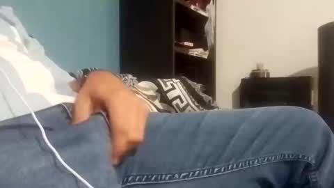 cumbian_chero online show from March 4, 2:36 pm