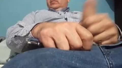 Snapshot of cumbian_chero chatting on March 12, 8:09 pm cumbian_chero online show from March 12, 8:09 pm