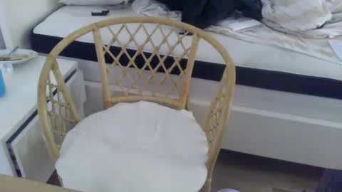 cumtowa online show from October 5, 8:45 am