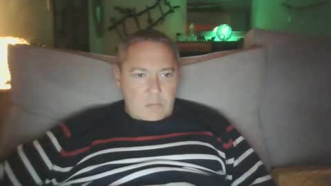 Snapshot of cuni6969 chatting on December 3, 6:00 pm cuni6969 online show from December 3, 6:00 pm